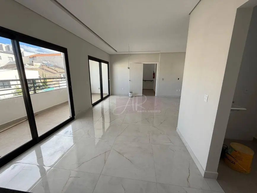 Foto 5 de Apartamento com 3 quartos à venda, 115m2 em Pouso Alegre - MG