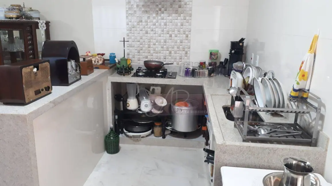 Casa com 4 quartos à venda, 300m2 em Jardim Floresta, Pouso Alegre - MG - imagem 6 Foto 6 de Casa com 4 quartos à venda, 300m2 em Jardim Floresta, Pouso Alegre - MG