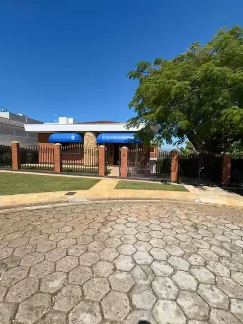Casa de Condomínio com 4 quartos à venda, 437m2 em Santa Dorotéia, Pouso Alegre - MG - imagem 2 Foto 2 de Casa de Condomínio com 4 quartos à venda, 437m2 em Santa Dorotéia, Pouso Alegre - MG