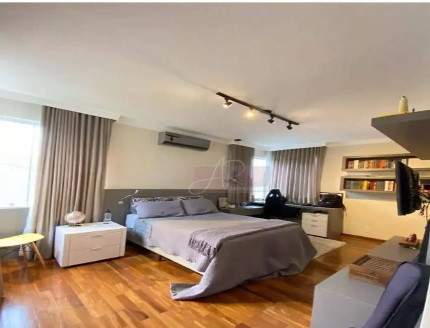 Foto 7 de Casa com 4 quartos à venda, 956m2 em Pouso Alegre - MG