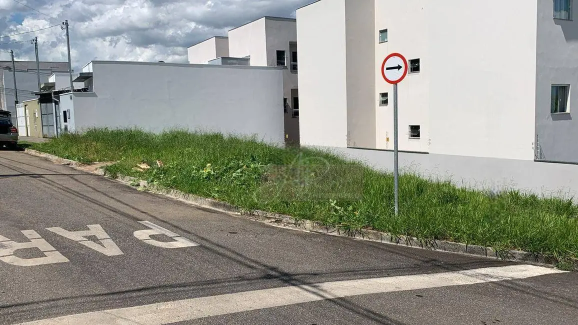 Foto 1 de Terreno / Lote à venda, 203m2 em Parque Real, Pouso Alegre - MG