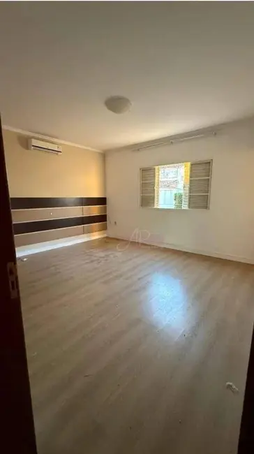 Casa com 3 quartos à venda, 438m2 em Pouso Alegre - MG - imagem 7 Foto 7 de Casa com 3 quartos à venda, 438m2 em Pouso Alegre - MG