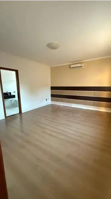 Casa com 3 quartos à venda, 438m2 em Pouso Alegre - MG - imagem 8 Foto 8 de Casa com 3 quartos à venda, 438m2 em Pouso Alegre - MG