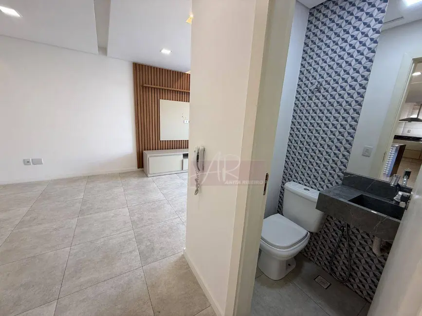 Foto 5 de Apartamento com 3 quartos à venda, 105m2 em Pouso Alegre - MG