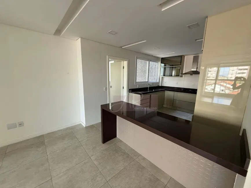 Foto 7 de Apartamento com 3 quartos à venda, 105m2 em Pouso Alegre - MG