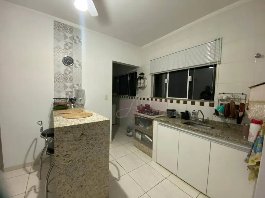 Apartamento com 2 quartos à venda, 65m2 em Bela Itália, Pouso Alegre - MG - imagem 5 Foto 5 de Apartamento com 2 quartos à venda, 65m2 em Bela Itália, Pouso Alegre - MG