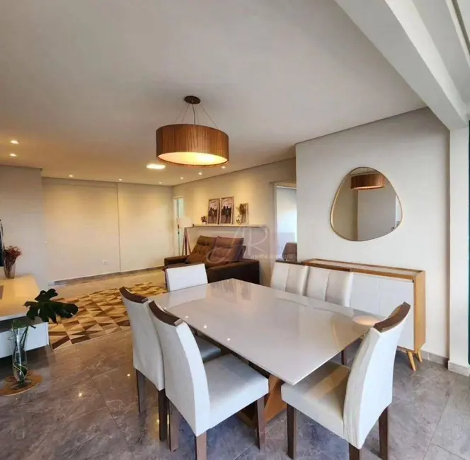 Foto 2 de Apartamento com 3 quartos à venda, 130m2 em Pouso Alegre - MG