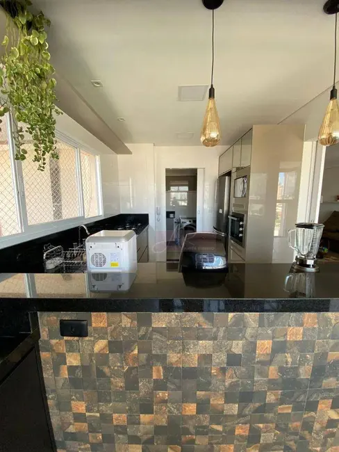 Apartamento com 3 quartos à venda, 130m2 em Pouso Alegre - MG - imagem 8 Foto 8 de Apartamento com 3 quartos à venda, 130m2 em Pouso Alegre - MG