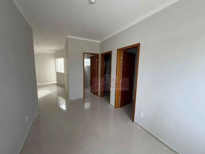 Foto 2 de Apartamento com 2 quartos à venda, 62m2 em Nhá Chica, Pouso Alegre - MG