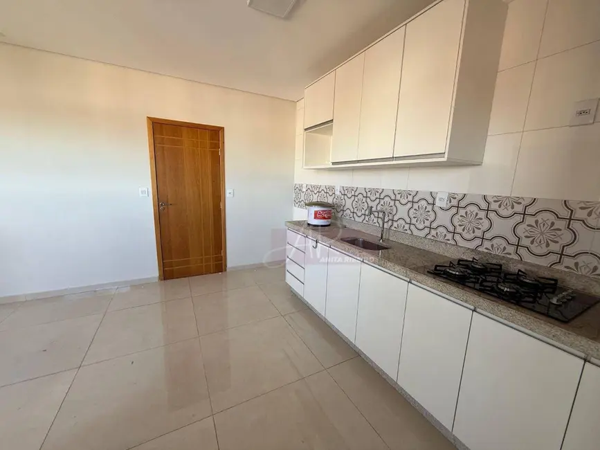 Apartamento com 3 quartos à venda, 100m2 em Jardim Aureliano, Pouso Alegre - MG - imagem 4 Foto 4 de Apartamento com 3 quartos à venda, 100m2 em Jardim Aureliano, Pouso Alegre - MG