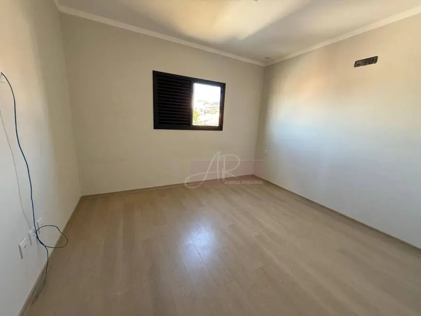 Apartamento com 3 quartos à venda, 100m2 em Jardim Aureliano, Pouso Alegre - MG - imagem 9 Foto 9 de Apartamento com 3 quartos à venda, 100m2 em Jardim Aureliano, Pouso Alegre - MG