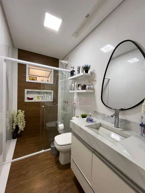 Apartamento com 3 quartos à venda, 99m2 em Santa Lúcia, Pouso Alegre - MG - imagem 7 Foto 7 de Apartamento com 3 quartos à venda, 99m2 em Santa Lúcia, Pouso Alegre - MG
