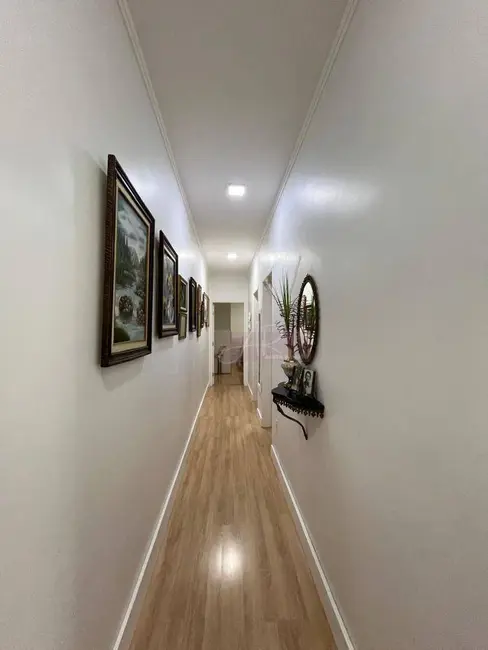 Apartamento com 3 quartos à venda, 99m2 em Santa Lúcia, Pouso Alegre - MG - imagem 8 Foto 8 de Apartamento com 3 quartos à venda, 99m2 em Santa Lúcia, Pouso Alegre - MG