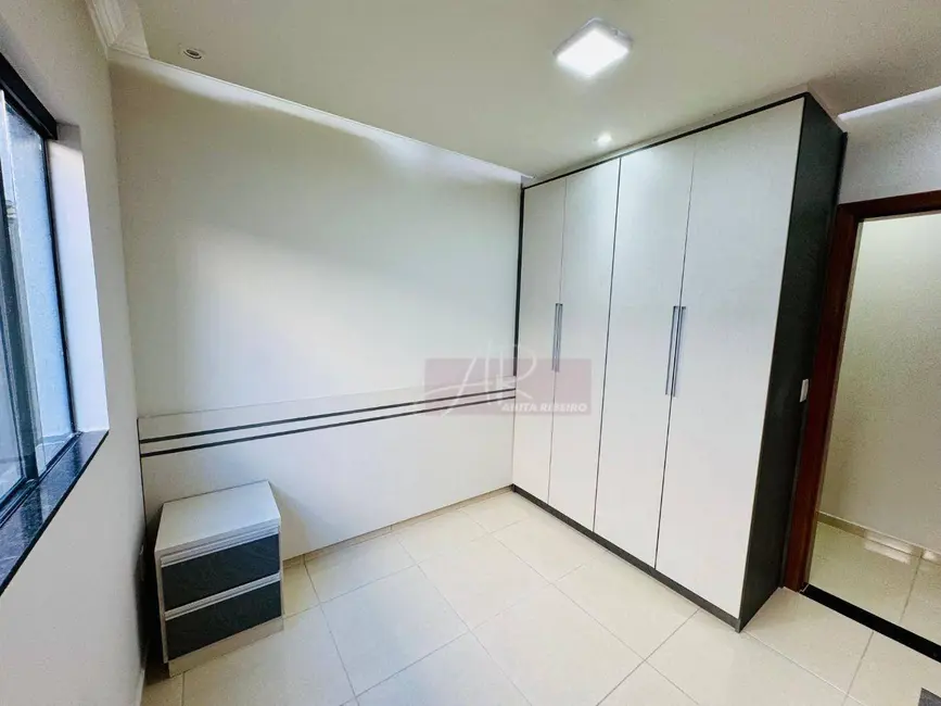 Casa com 3 quartos à venda, 150m2 em Cidade Vergani, Pouso Alegre - MG - imagem 9 Foto 9 de Casa com 3 quartos à venda, 150m2 em Cidade Vergani, Pouso Alegre - MG