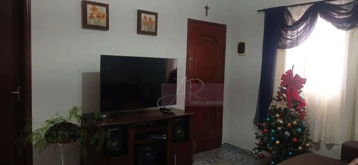 Foto 2 de Casa com 2 quartos à venda, 120m2 em Pouso Alegre - MG