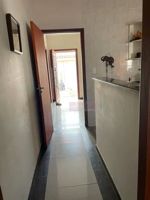 Foto 4 de Casa com 4 quartos à venda, 450m2 em Fátima II, Pouso Alegre - MG