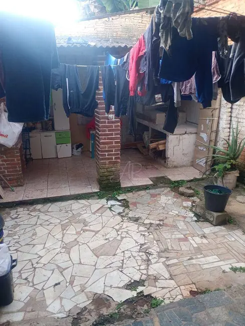 Casa com 3 quartos à venda, 103m2 em Pouso Alegre - MG - imagem 5 Foto 5 de Casa com 3 quartos à venda, 103m2 em Pouso Alegre - MG