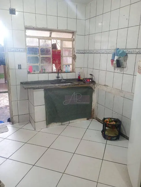 Foto 2 de Casa com 3 quartos à venda, 103m2 em Pouso Alegre - MG