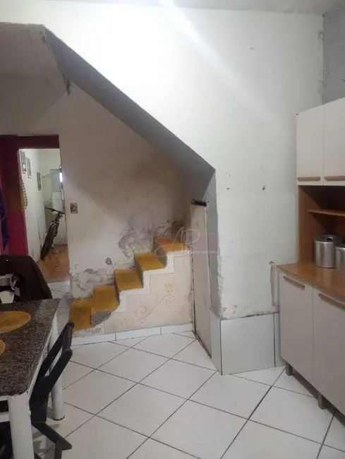 Casa com 3 quartos à venda, 103m2 em Pouso Alegre - MG - imagem 3 Foto 3 de Casa com 3 quartos à venda, 103m2 em Pouso Alegre - MG