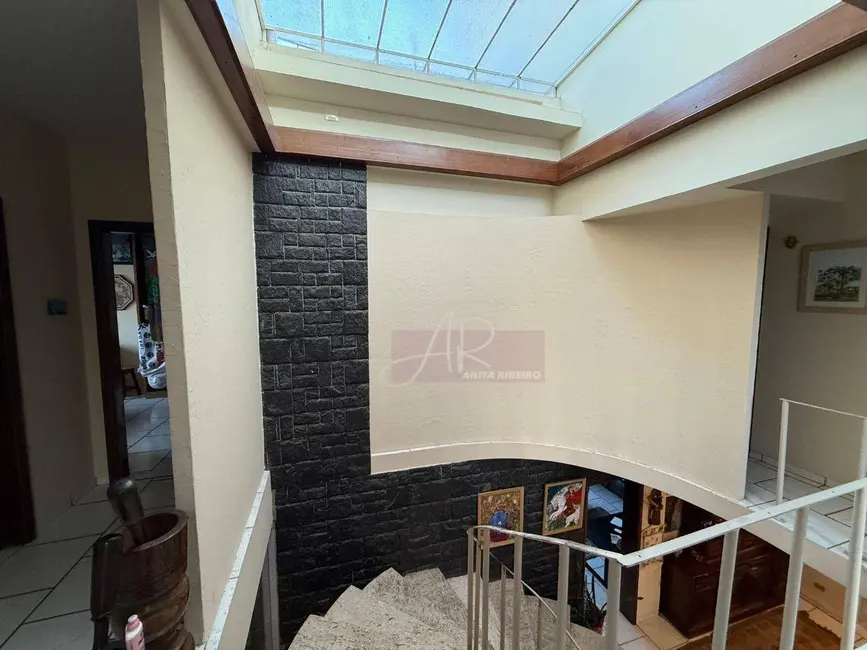 Foto 7 de Casa com 6 quartos à venda, 450m2 em Fátima I, Pouso Alegre - MG