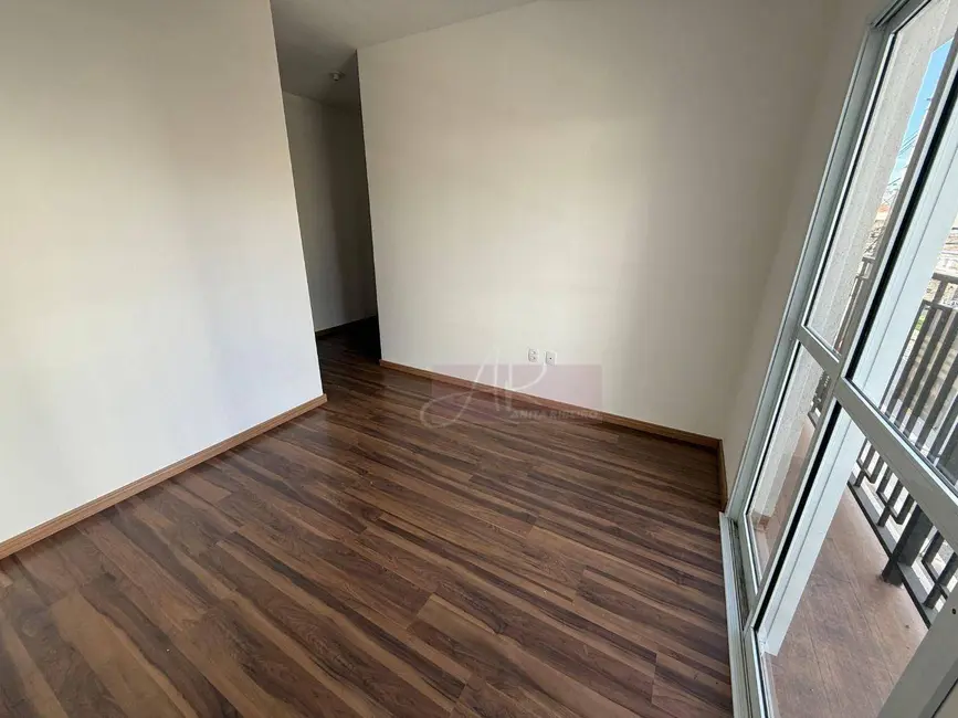 Apartamento com 3 quartos à venda, 85m2 em Centro, Pouso Alegre - MG - imagem 5 Foto 5 de Apartamento com 3 quartos à venda, 85m2 em Centro, Pouso Alegre - MG