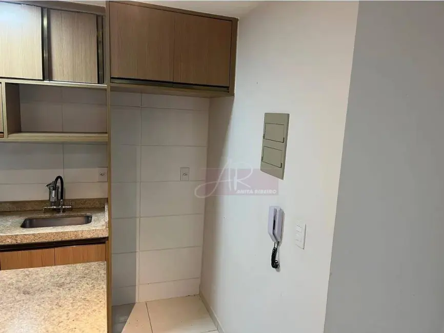 Foto 6 de Apartamento com 2 quartos à venda, 58m2 em Pouso Alegre - MG
