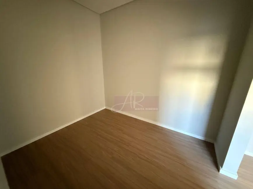 Casa com 4 quartos à venda, 344m2 em Pouso Alegre - MG - imagem 9 Foto 9 de Casa com 4 quartos à venda, 344m2 em Pouso Alegre - MG