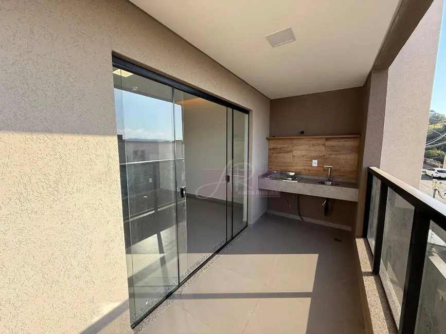 Foto 5 de Apartamento com 3 quartos à venda, 110m2 em Nhá Chica, Pouso Alegre - MG