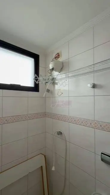 Apartamento com 3 quartos à venda, 107m2 em Centro, Pouso Alegre - MG - imagem 9 Foto 9 de Apartamento com 3 quartos à venda, 107m2 em Centro, Pouso Alegre - MG