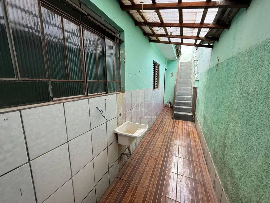 Foto 6 de Casa com 3 quartos à venda, 100m2 em Pouso Alegre - MG