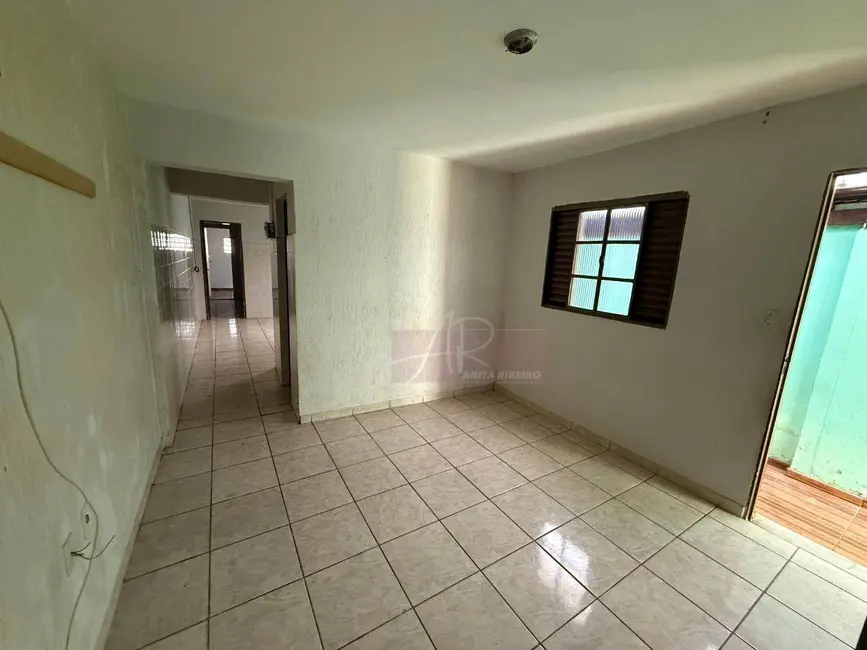 Foto 1 de Casa com 3 quartos à venda, 100m2 em Pouso Alegre - MG