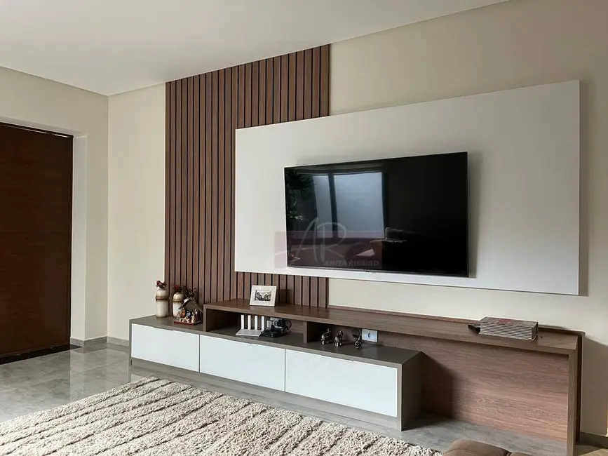 Casa de Condomínio com 4 quartos à venda, 300m2 em Pouso Alegre - MG - imagem 6 Foto 6 de Casa de Condomínio com 4 quartos à venda, 300m2 em Pouso Alegre - MG