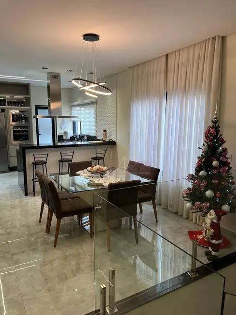 Casa de Condomínio com 4 quartos à venda, 300m2 em Pouso Alegre - MG - imagem 8 Foto 8 de Casa de Condomínio com 4 quartos à venda, 300m2 em Pouso Alegre - MG