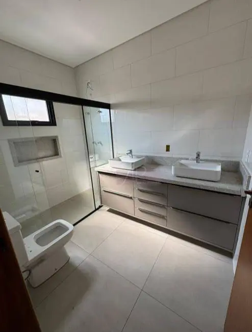 Foto 8 de Casa com 3 quartos à venda, 300m2 em Pouso Alegre - MG