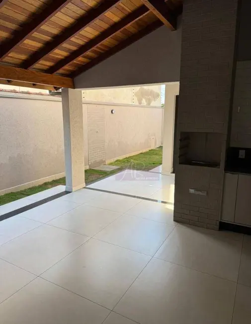 Foto 6 de Casa com 3 quartos à venda, 300m2 em Pouso Alegre - MG