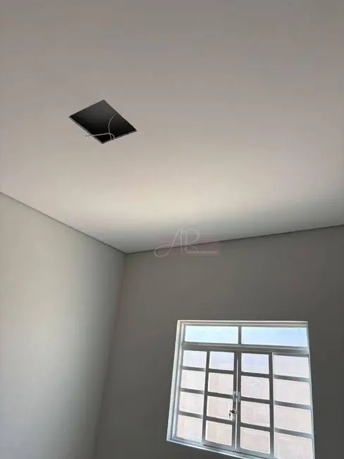 Casa com 2 quartos à venda, 200m2 em Pouso Alegre - MG - imagem 5 Foto 5 de Casa com 2 quartos à venda, 200m2 em Pouso Alegre - MG