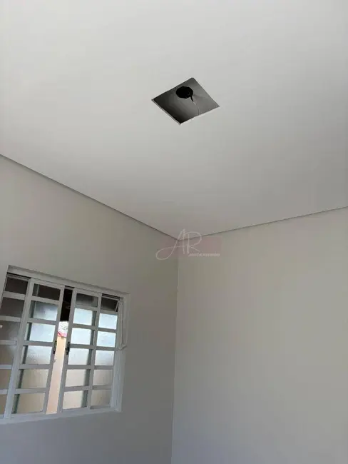 Casa com 2 quartos à venda, 200m2 em Pouso Alegre - MG - imagem 4 Foto 4 de Casa com 2 quartos à venda, 200m2 em Pouso Alegre - MG