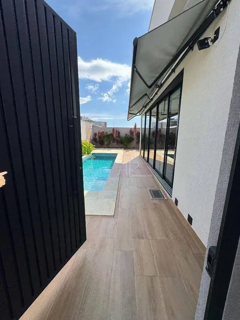 Foto 3 de Casa com 4 quartos à venda, 426m2 em Pouso Alegre - MG