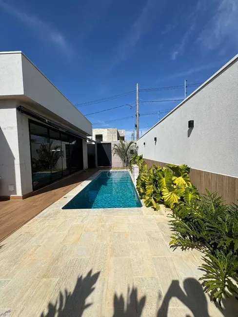 Foto 5 de Casa com 4 quartos à venda, 426m2 em Pouso Alegre - MG