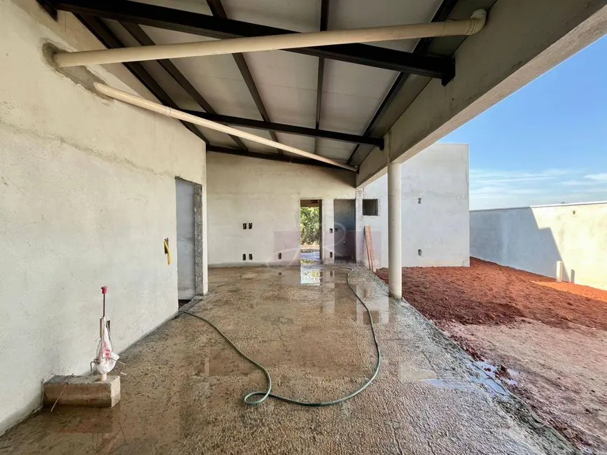 Foto 3 de Casa com 3 quartos à venda, 130m2 em Pouso Alegre - MG