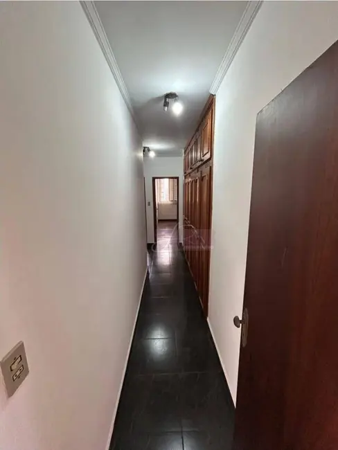 Apartamento com 3 quartos à venda, 120m2 em Centro, Pouso Alegre - MG - imagem 5 Foto 5 de Apartamento com 3 quartos à venda, 120m2 em Centro, Pouso Alegre - MG