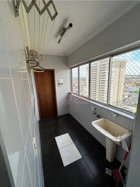 Apartamento com 3 quartos à venda, 120m2 em Centro, Pouso Alegre - MG - imagem 4 Foto 4 de Apartamento com 3 quartos à venda, 120m2 em Centro, Pouso Alegre - MG