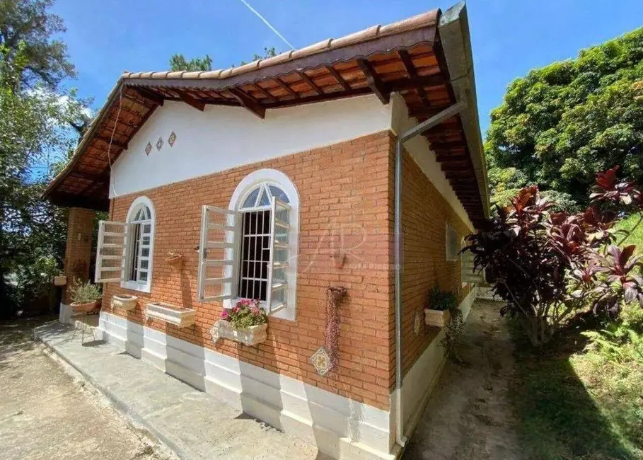 Foto 1 de Chácara com 2 quartos à venda, 3387m2 em Faisqueira, Pouso Alegre - MG