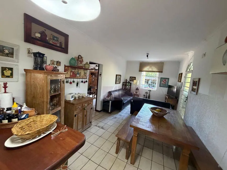 Foto 2 de Chácara com 2 quartos à venda, 3387m2 em Faisqueira, Pouso Alegre - MG