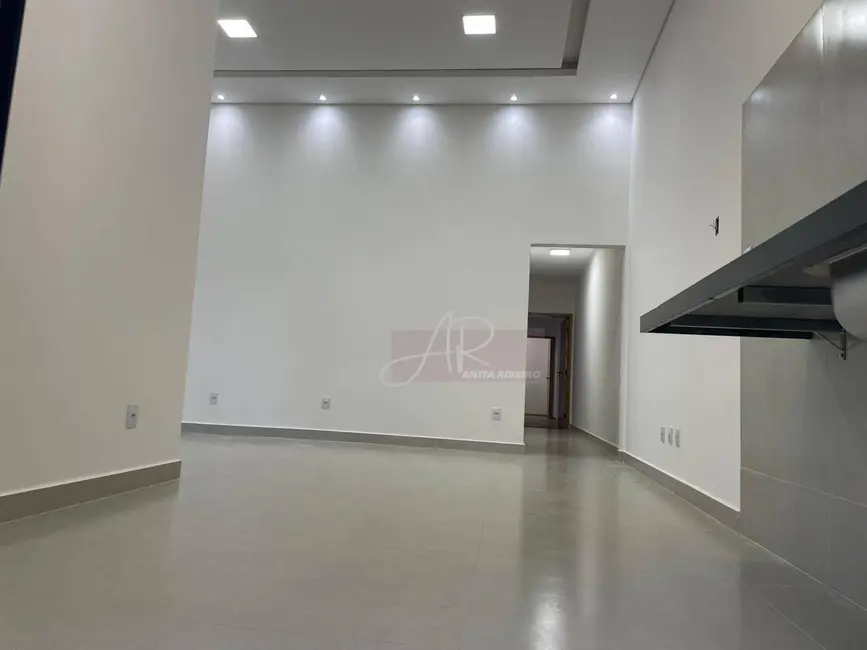 Foto 8 de Casa com 3 quartos à venda, 150m2 em Cidade Vergani, Pouso Alegre - MG