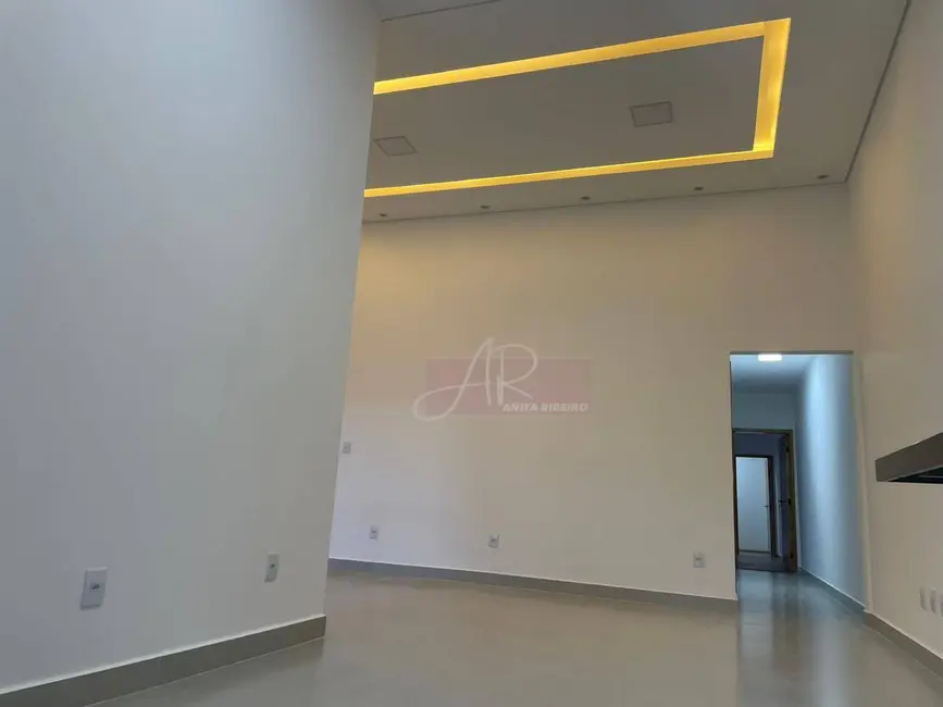 Foto 6 de Casa com 3 quartos à venda, 150m2 em Cidade Vergani, Pouso Alegre - MG