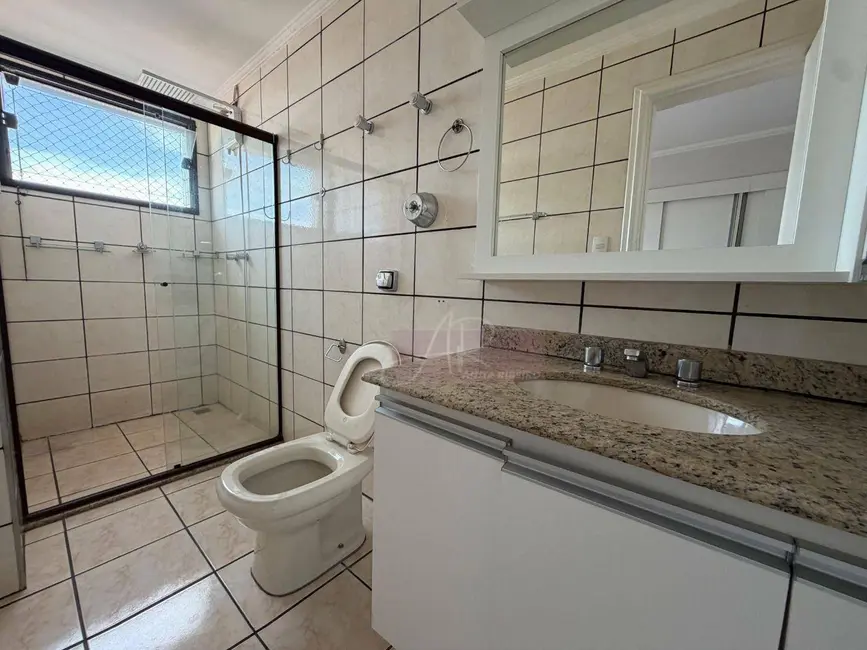 Foto 8 de Apartamento com 3 quartos à venda, 133m2 em Centro, Pouso Alegre - MG