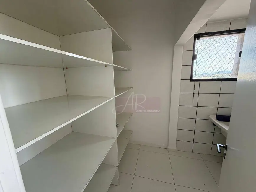 Foto 5 de Apartamento com 3 quartos à venda, 133m2 em Centro, Pouso Alegre - MG