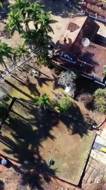 Chácara com 6 quartos à venda, 12000m2 em Pouso Alegre - MG - imagem 2 Foto 2 de Chácara com 6 quartos à venda, 12000m2 em Pouso Alegre - MG