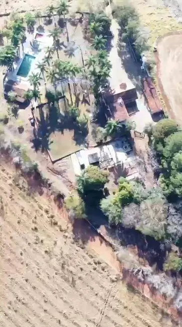 Chácara com 6 quartos à venda, 12000m2 em Pouso Alegre - MG - imagem 6 Foto 6 de Chácara com 6 quartos à venda, 12000m2 em Pouso Alegre - MG